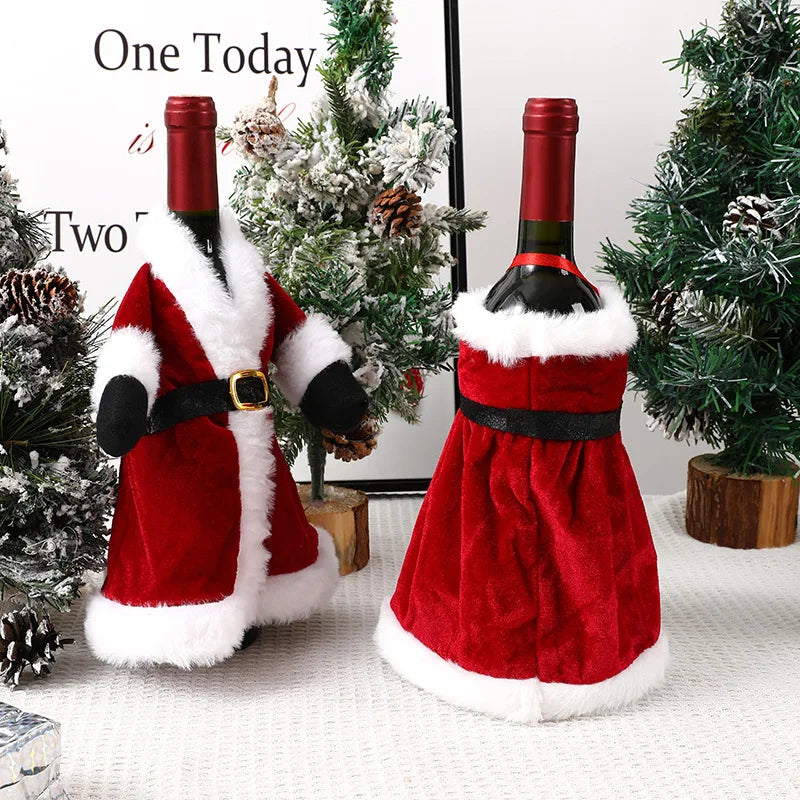 2024 Christmas Wine Bottle Cover Set, Golden Velvet Dress and Cap, Wine Bottle Bag Sleeve for Xmas and New Year Dinner Table Decoration.