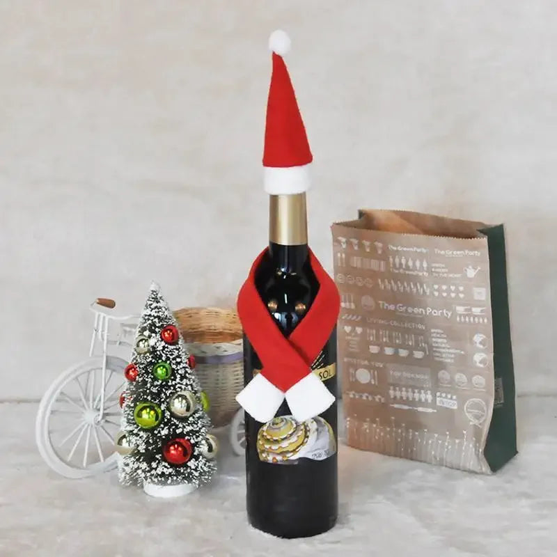 2024 Christmas Wine Bottle Cover Set, Golden Velvet Dress and Cap, Wine Bottle Bag Sleeve for Xmas and New Year Dinner Table Decoration. - 02ALABA