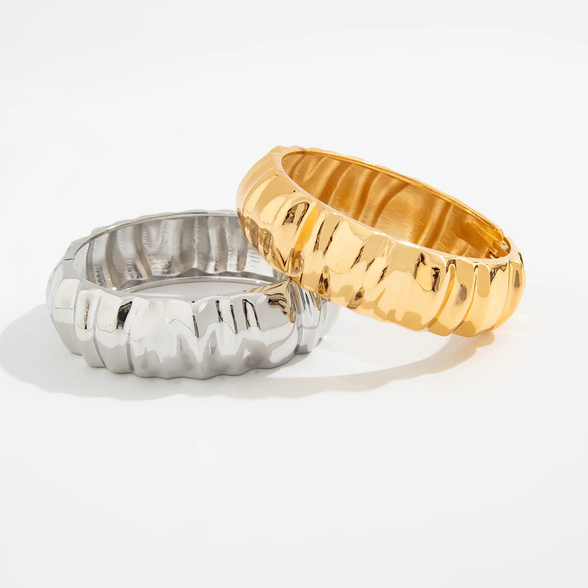 Salircon Unique Design Irregular Geometric Metal Bangles for Women Elegant Classic Oval Imitation Pearl Open Bracelets Jewelry