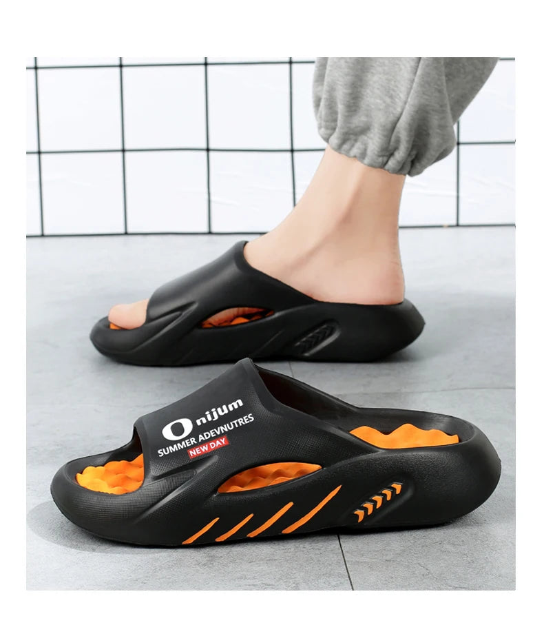 Discover the New Men's Massage Slippers, perfect for both indoor and outdoor use. These casual beach sandals feature a comfortable sole and come in a wide range of sizes from 38 to 47. - 02ALABA